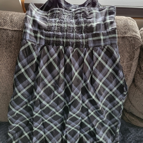 ⭐️2 FOR $20⭐️ Roxy strapless dress - Picture 4 of 4